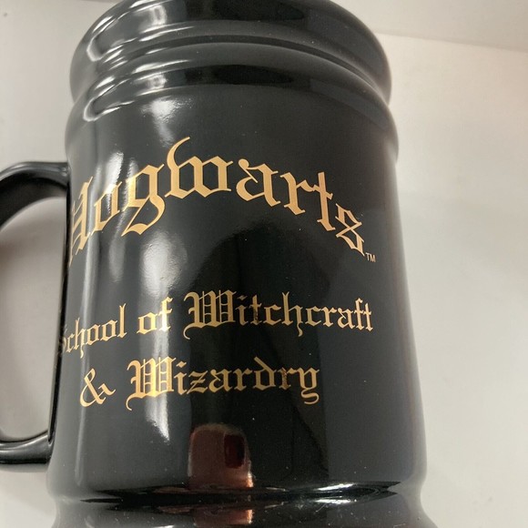 HARRY POTTER Hogwarts Crest Coffee Tea Cup Mug Disney Universal Studios 15 oz - Picture 8 of 16